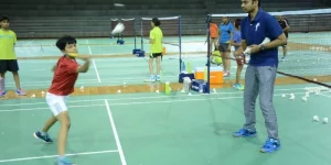 Thứ tự đổi sân trong đánh đơn